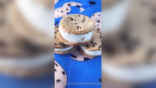 [27] Juliewiththecake (Julie with the Cake aka ) OnlyFans Leaks 45 yo Thicc Red Head Milf Porn