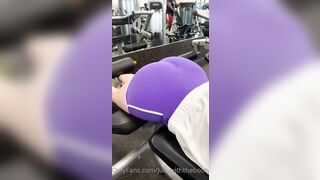 [8] Juliewiththecake (Julie with the Cake aka ) OnlyFans Leaks 45 yo Thicc Red Head Milf Porn