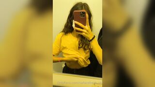 [107] Nofacefreak_18 (Eva Generosi VIP aka evagenerosi) OnlyFans Leaks Italian 19 yo College Petite Body Porn