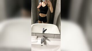 [217] Nofacefreak_18 (Eva Generosi VIP aka evagenerosi) OnlyFans Leaks Italian 19 yo College Petite Body Porn