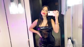[27] Yarapaoli (Yara Paoli aka paoli_yara) OnlyFans Leaks Italian Shemale Transgender Porn