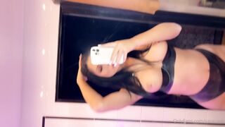 [29] Yarapaoli (Yara Paoli aka paoli_yara) OnlyFans Leaks Italian Shemale Transgender Porn