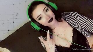 [200] Avaclairexx (avaisoutofideas aka Ava Claire) OnlyFans Leaks Big White Peach Ass Girl Porn