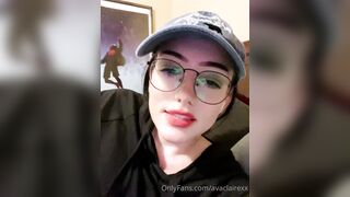 [224] Avaclairexx (avaisoutofideas aka Ava Claire) OnlyFans Leaks Big White Peach Ass Girl Porn