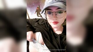 [225] Avaclairexx (avaisoutofideas aka Ava Claire) OnlyFans Leaks Big White Peach Ass Girl Porn