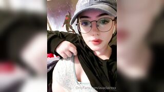 [225] Avaclairexx (avaisoutofideas aka Ava Claire) OnlyFans Leaks Big White Peach Ass Girl Porn