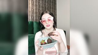 [243] Avaclairexx (avaisoutofideas aka Ava Claire) OnlyFans Leaks Big White Peach Ass Girl Porn