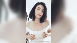 [24] Avaclairexx (avaisoutofideas aka Ava Claire) OnlyFans Leaks Big White Peach Ass Girl Porn