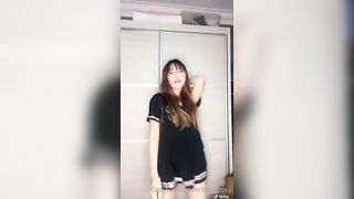 [10 of 295 Videos] Xinniefxy (Xinnie aka Xianexyy aka Xinyeahhh aka Xianexy) OnlyFans Leaks Singaporean Asian Chinese