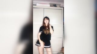 [10 of 295 Videos] Xinniefxy (Xinnie aka Xianexyy aka Xinyeahhh aka Xianexy) OnlyFans Leaks Singaporean Asian Chinese