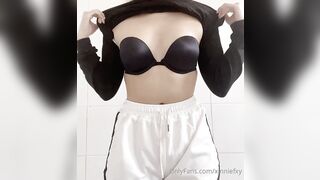 [110 of 295 Videos] Xinniefxy (Xinnie aka Xianexyy aka Xinyeahhh aka Xianexy) OnlyFans Leaks Singaporean Asian Chinese