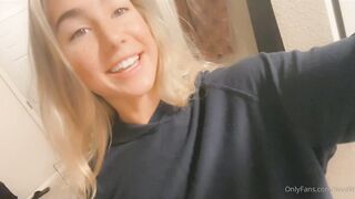 [142 of 681 Videos] Livvalittle (ivfitpdx aka Livv Fitt & Fitdonk aka livvfitcheeks) OnlyFans Leaks The Girl Next Door Porn