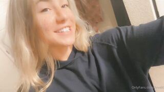 [142 of 681 Videos] Livvalittle (ivfitpdx aka Livv Fitt & Fitdonk aka livvfitcheeks) OnlyFans Leaks The Girl Next Door Porn