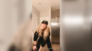 [213 of 681 Videos] Livvalittle (ivfitpdx aka Livv Fitt & Fitdonk aka livvfitcheeks) OnlyFans Leaks The Girl Next Door Porn