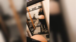 [219 of 681 Videos] Livvalittle (ivfitpdx aka Livv Fitt & Fitdonk aka livvfitcheeks) OnlyFans Leaks The Girl Next Door Porn