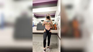[339 of 681 Videos] Livvalittle (ivfitpdx aka Livv Fitt & Fitdonk aka livvfitcheeks) OnlyFans Leaks The Girl Next Door Porn