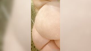 [127 of 402 Videos] Leastayspeachy (lolilealae aka olasco_outfit aka leaunlockedx) OnlyFans Leaks Busty British Redhead Porn