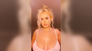 [132 of 402 Videos] Leastayspeachy (lolilealae aka olasco_outfit aka leaunlockedx) OnlyFans Leaks Busty British Redhead Porn