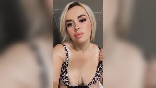 [159 of 402 Videos] Leastayspeachy (lolilealae aka olasco_outfit aka leaunlockedx) OnlyFans Leaks Busty British Redhead Porn