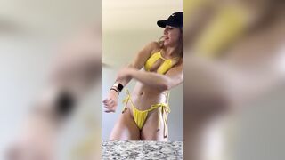 [39 of 681 Videos] Livvalittle (ivfitpdx aka Livv Fitt & Fitdonk aka livvfitcheeks) OnlyFans Leaks The Girl Next Door Porn