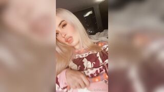 [182 of 402 Videos] Leastayspeachy (lolilealae aka olasco_outfit aka leaunlockedx) OnlyFans Leaks Busty British Redhead Porn