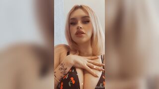 [219 of 402 Videos] Leastayspeachy (lolilealae aka olasco_outfit aka leaunlockedx) OnlyFans Leaks Busty British Redhead Porn