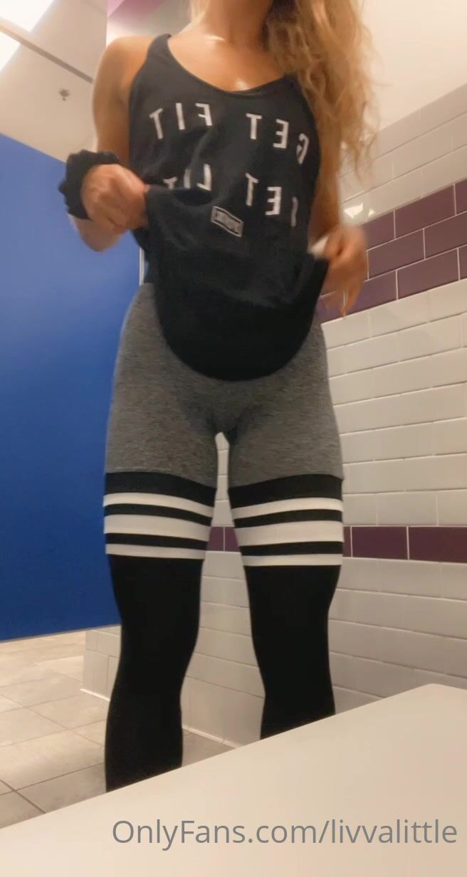 [508 of 681 Videos] Livvalittle (ivfitpdx aka Livv Fitt & Fitdonk aka