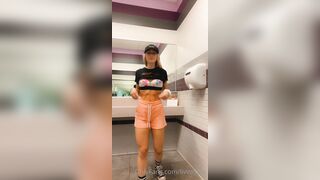 [512 of 681 Videos] Livvalittle (ivfitpdx aka Livv Fitt & Fitdonk aka livvfitcheeks) OnlyFans Leaks The Girl Next Door Porn