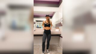 [516 of 681 Videos] Livvalittle (ivfitpdx aka Livv Fitt & Fitdonk aka livvfitcheeks) OnlyFans Leaks The Girl Next Door Porn