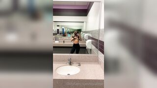 [530 of 681 Videos] Livvalittle (ivfitpdx aka Livv Fitt & Fitdonk aka livvfitcheeks) OnlyFans Leaks The Girl Next Door Porn