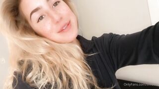 [535 of 681 Videos] Livvalittle (ivfitpdx aka Livv Fitt & Fitdonk aka livvfitcheeks) OnlyFans Leaks The Girl Next Door Porn