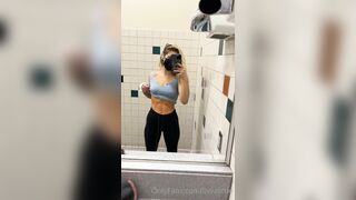 [562 of 681 Videos] Livvalittle (ivfitpdx aka Livv Fitt & Fitdonk aka livvfitcheeks) OnlyFans Leaks The Girl Next Door Porn