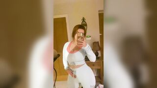 [365 of 402 Videos] Leastayspeachy (lolilealae aka olasco_outfit aka leaunlockedx) OnlyFans Leaks Busty British Redhead Porn