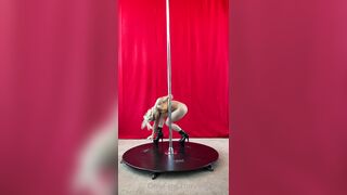 [94 of 681 Videos] Livvalittle (ivfitpdx aka Livv Fitt & Fitdonk aka livvfitcheeks) OnlyFans Leaks The Girl Next Door Porn