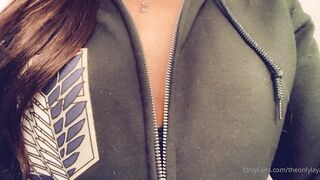 [16 of 35 Videos] Theonlylaya (layaxoxoxo aka laya_xoxo aka Laya aka ayaface) OnlyFans Leaks Naughty Tattoo Babe