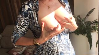 [7 of 61 Videos] Nanda_reyes (Nanda_reyes_free aka Nanda Reyes) OnlyFans Leaks Spain Latina Hot Mom