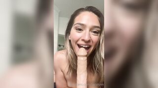 [1 of 64 Videos] Saraluvv (saraluvvfree aka Sara Luvv aka realsaraluvv) OnlyFans Leaks Young Bi Mom Porn