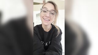 [17 of 64 Videos] Saraluvv (saraluvvfree aka Sara Luvv aka realsaraluvv) OnlyFans Leaks Young Bi Mom Porn