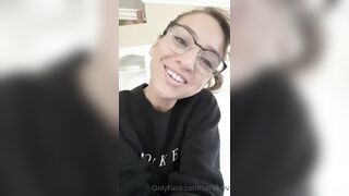 [17 of 64 Videos] Saraluvv (saraluvvfree aka Sara Luvv aka realsaraluvv) OnlyFans Leaks Young Bi Mom Porn