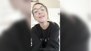 [17 of 64 Videos] Saraluvv (saraluvvfree aka Sara Luvv aka realsaraluvv) OnlyFans Leaks Young Bi Mom Porn