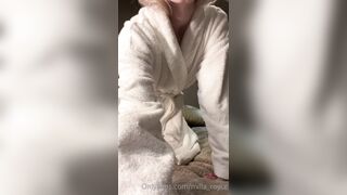 [2 of 33 Videos] Milla_vipclub (millasnake aka Milla Royce aka milla_royce) OnlyFans Leaks Girl Filming Herself at Home