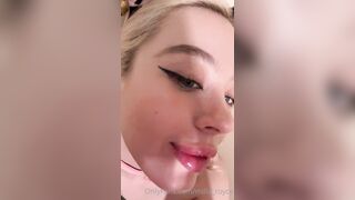 [26 of 33 Videos] Milla_vipclub (millasnake aka Milla Royce aka milla_royce) OnlyFans Leaks Girl Filming Herself at Home