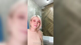[4 of 33 Videos] Milla_vipclub (millasnake aka Milla Royce aka milla_royce) OnlyFans Leaks Girl Filming Herself at Home