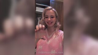 [6 of 33 Videos] Milla_vipclub (millasnake aka Milla Royce aka milla_royce) OnlyFans Leaks Girl Filming Herself at Home