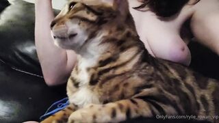 [69 of 73 Videos] Rylie_rowan_vip (Rylie Rowan Premium aka rylie_rowannn) OnlyFans Leaks 19 yo Dirtiest Babe