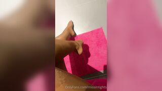 [229 of 311 Videos] missintights (miss_in_tights aka Missinwolford) OnlyFans Leaks Ultimate Nylon Tease