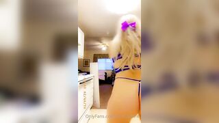[279 of 850 Videos] Arianahunt126 (Ariana Hunt aka arianahunt126vip) OnlyFans Leaks Slutty Creamy Blonde