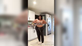 [419 of 868 Videos] Blackddmambaa (Miia aka Black Dd Mamba) OnlyFans Leaks Sexting BBW Bimbo Thicc Ebony