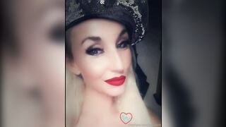 [121 of 239 Videos] Arnakarls (Arna Bara Karlsdottir) OnlyFans Leaks Blondie Whole Family Porn