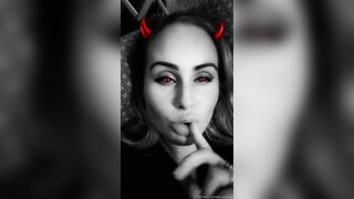 [128 of 239 Videos] Arnakarls (Arna Bara Karlsdottir) OnlyFans Leaks Blondie Whole Family Porn